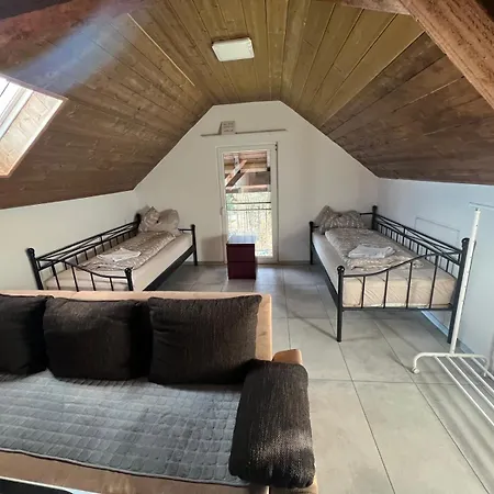 Apartment Mira 3
